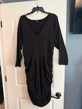 Torrid Black V-Neck Ruched Long Sleeve Dress
